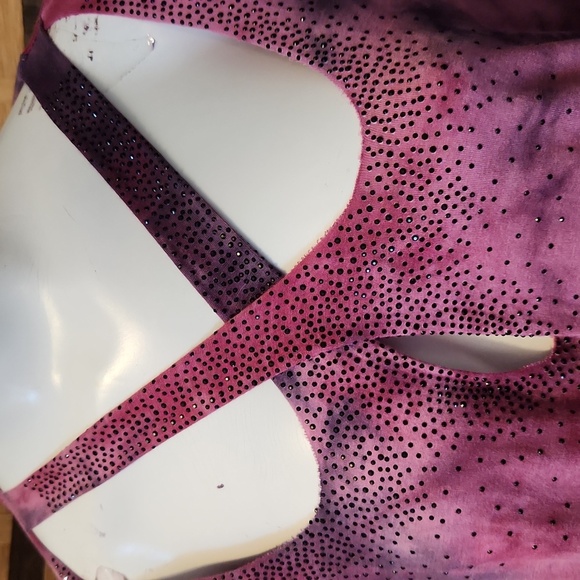 Vocal black diamond keyhole stretch top - Picture 4 of 8